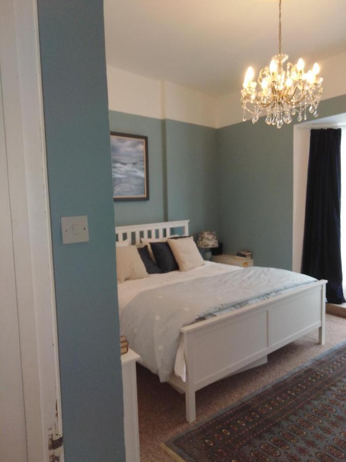 "Sea Suite" Tenby Exterior photo